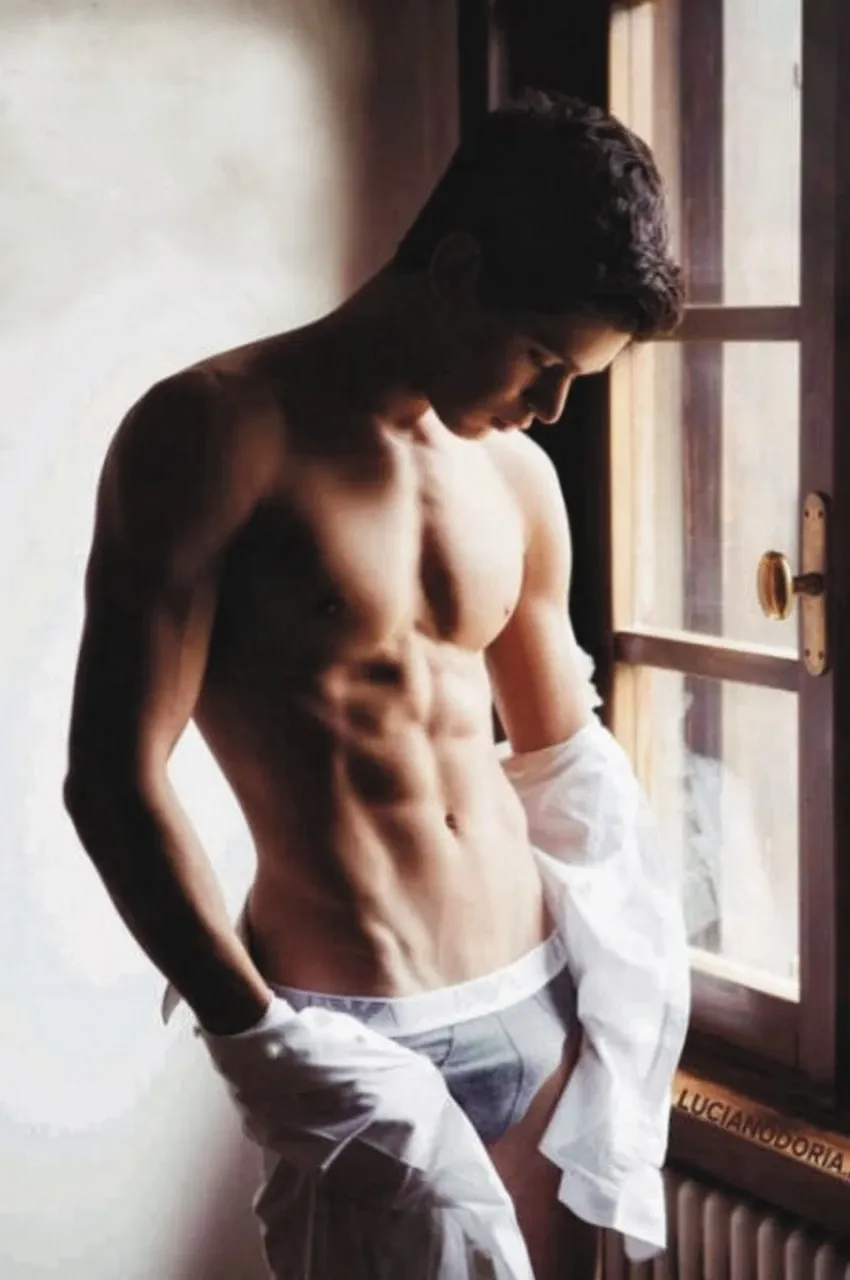 Packed & StackED: Gay Bulge Vids Exposed