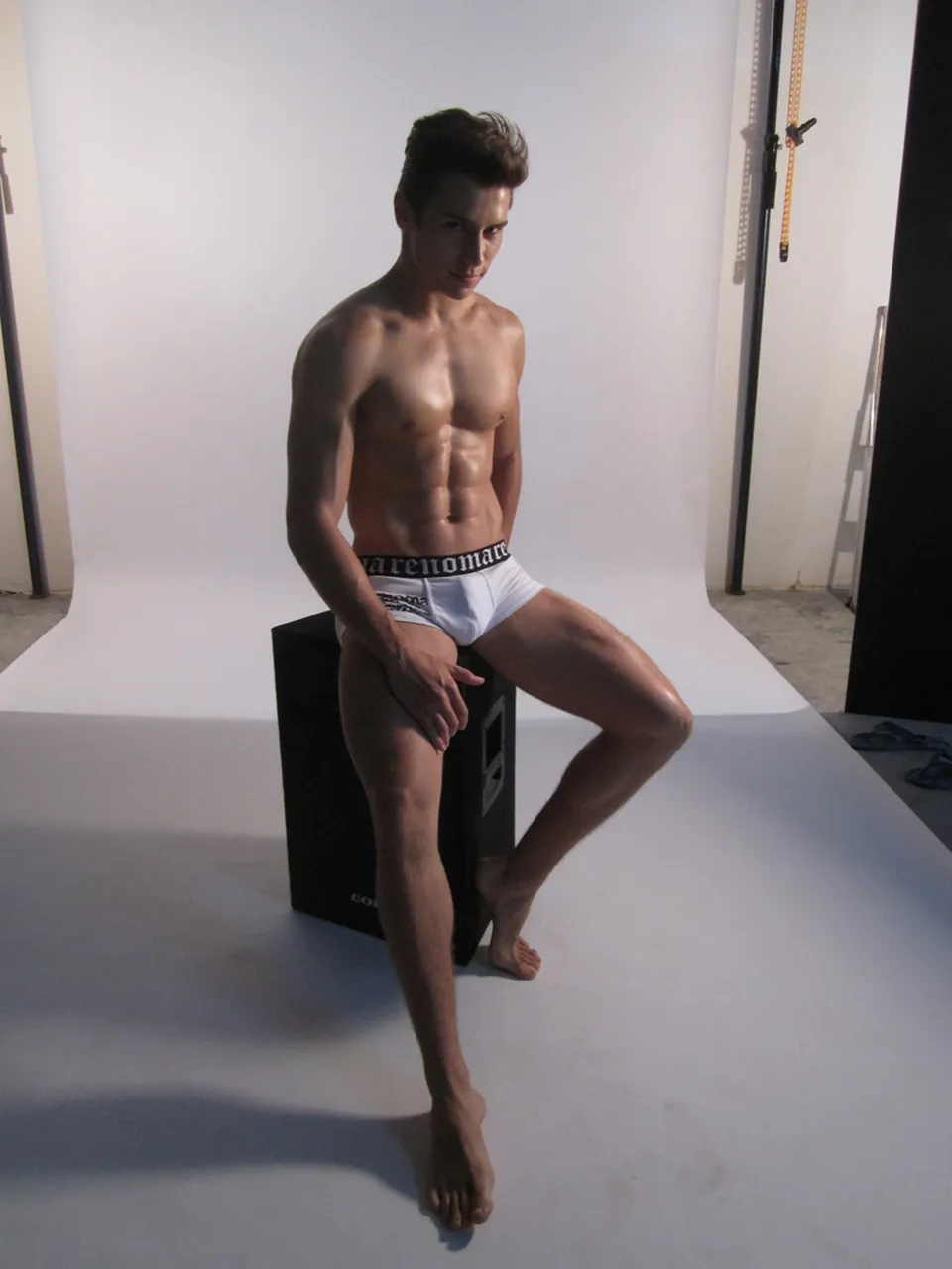 Throbbing Bulges: Unzipped & Uncut GIFs Exposed