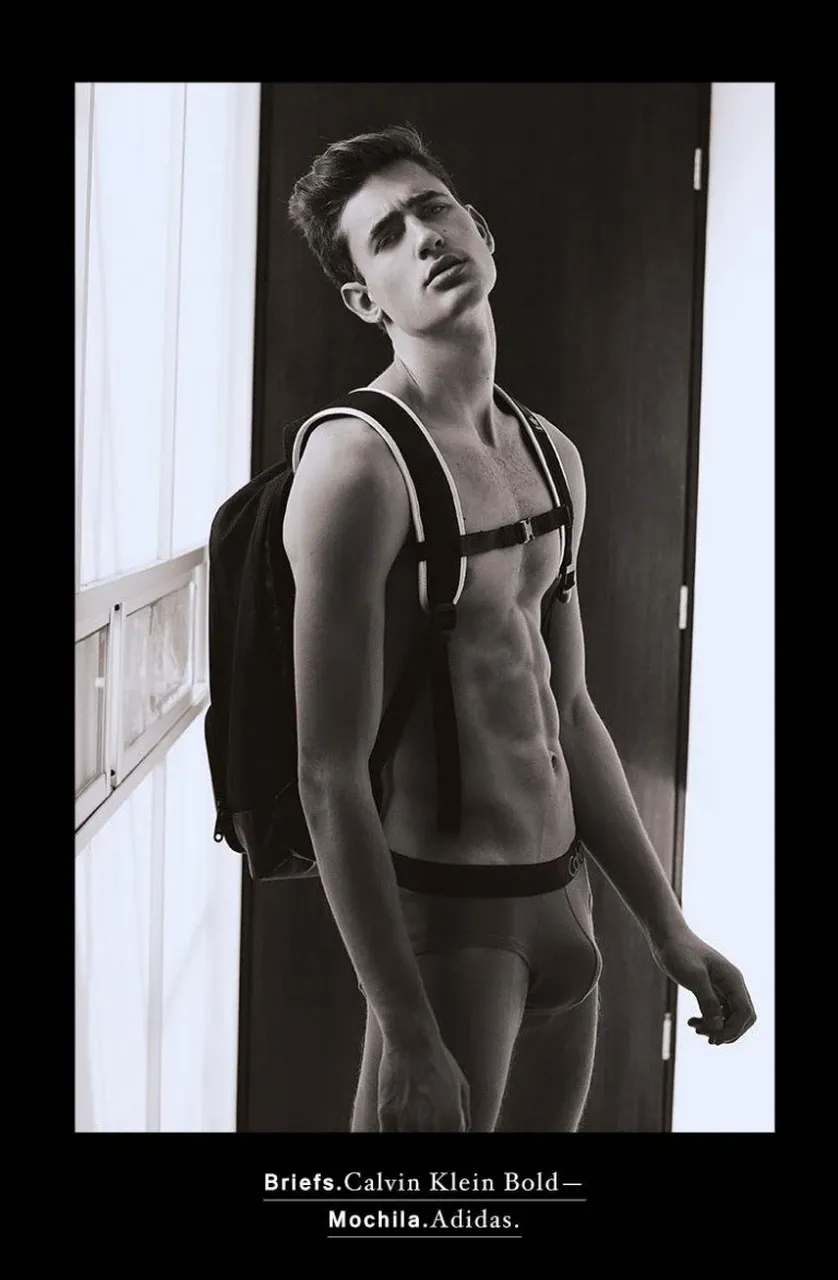 Delving into Details: What Makes These Bulges Throb-Worthy
