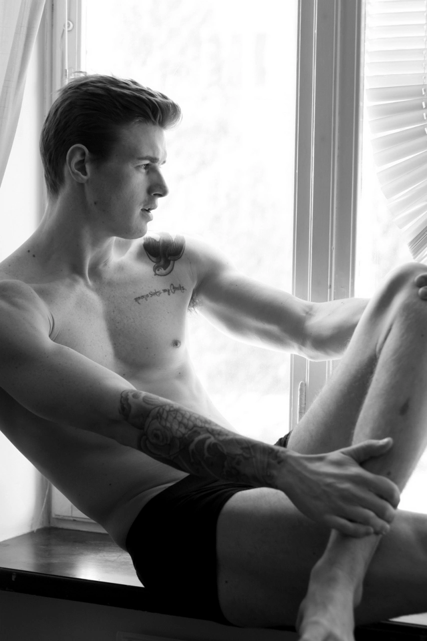 Unveiling the Most Provocative Bulges in Gay OnlyFans Content