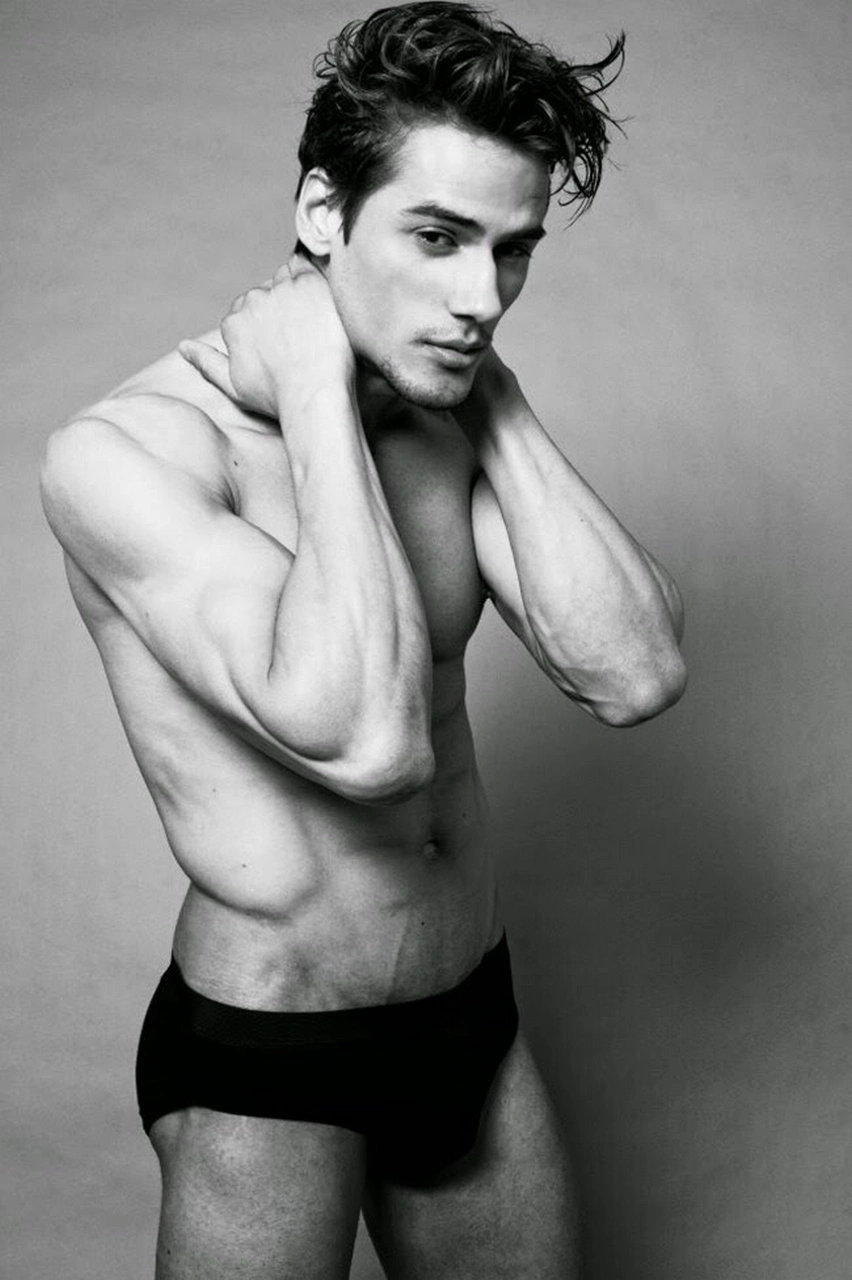 Bulging Ambition: Male Models Flaunting Their Assets
