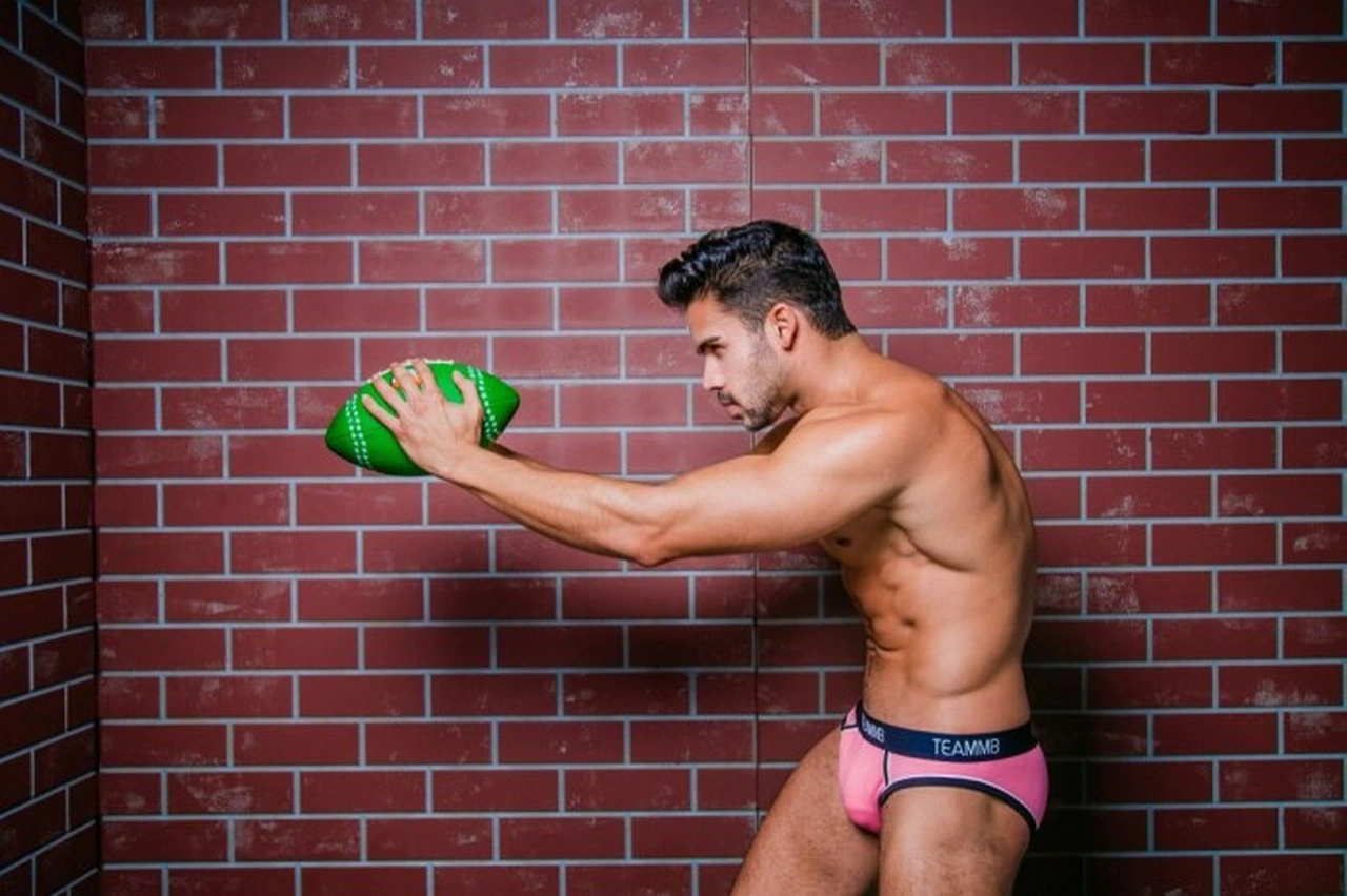 Exploring the Art of the Bulge: A Thirst-Quenching Journey