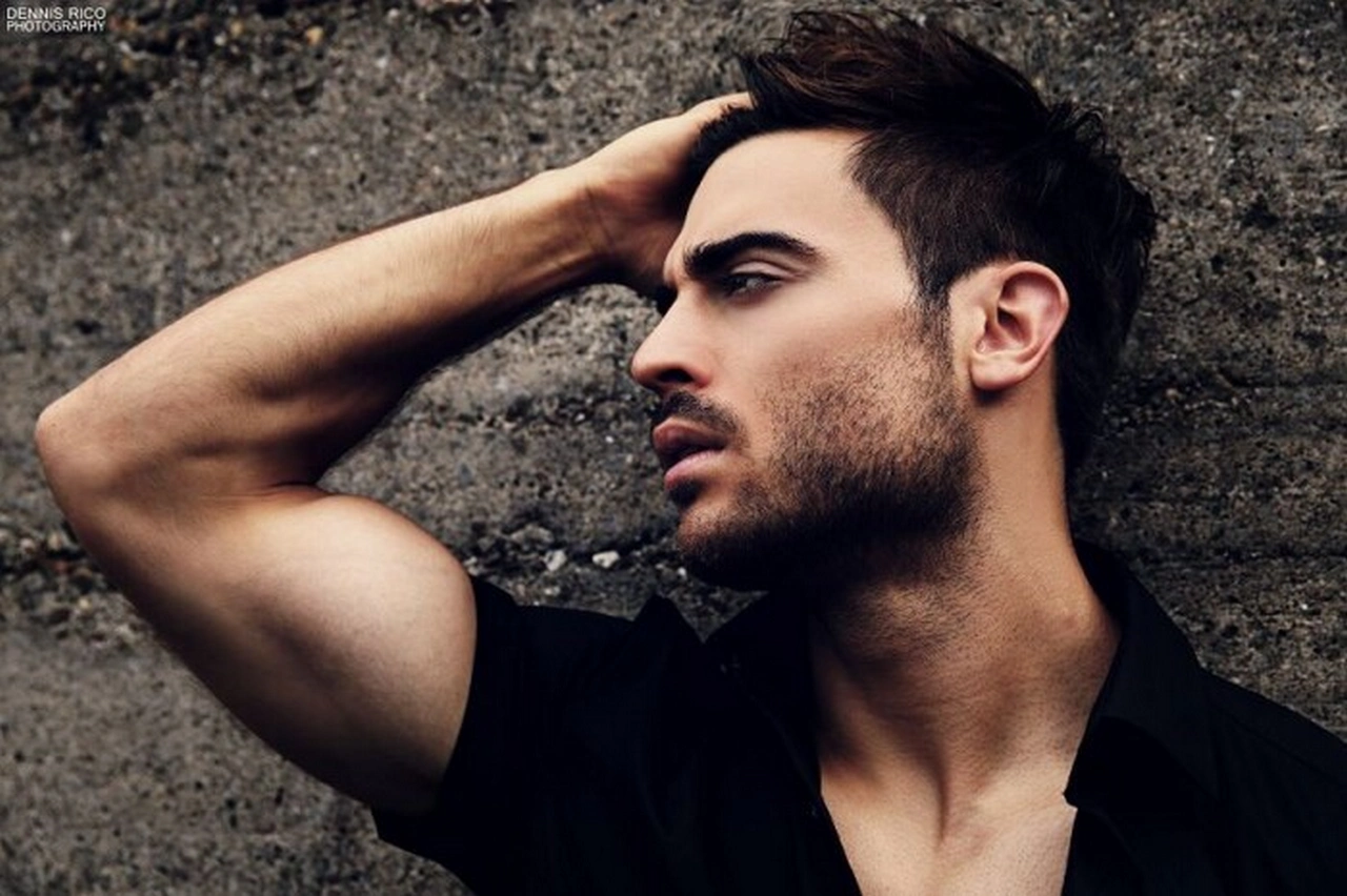 Dissecting the Thigh Throb: How Cock Confidence Sets the Screen Ablaze