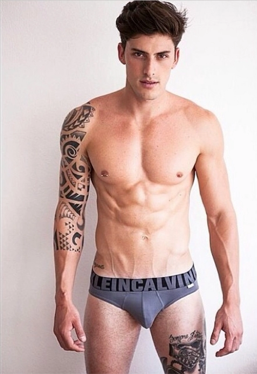 When the Outline Speaks for Itself: The Most Revealing Jeans for a Full, Unmissable Package