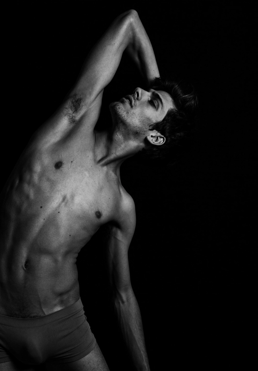 Big Dick Energy Unleashed: The OnlyFans Kings Who Let Their Packages Do the Talking